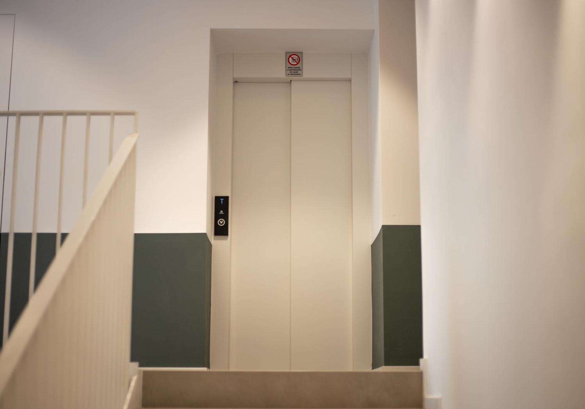 Alfieri 7 Luxury - Centro Appartement